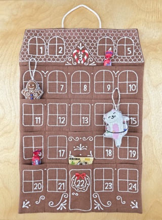 Kalendarz adwentowy domek piernikowy