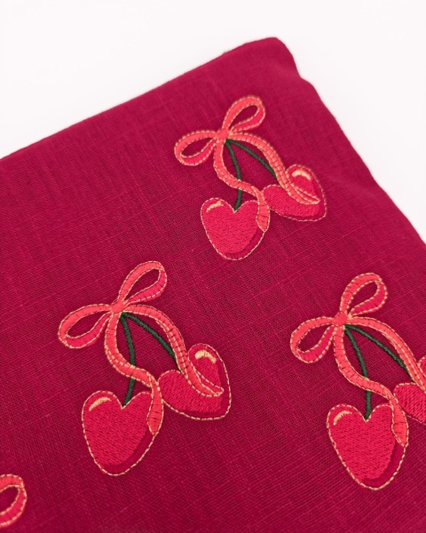 Kosmetyczka lniana, haftowana - wisienki serca