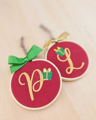 Tamborek świąteczny monogram